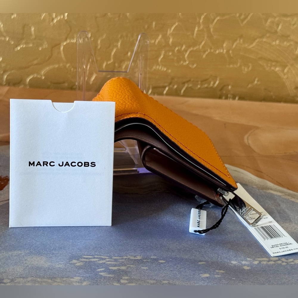 Marc Jacobs Leather Burnt Orange Bifold Wallet NWT - Picture 5 of 8